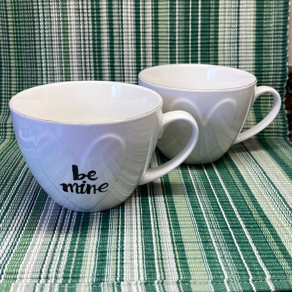 “Be Mine” mug (set of 2) - Picture 1 of 9